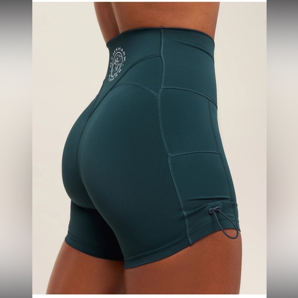 Gymshark Legacy Logo Tight Shorts - Picture 6 of 7